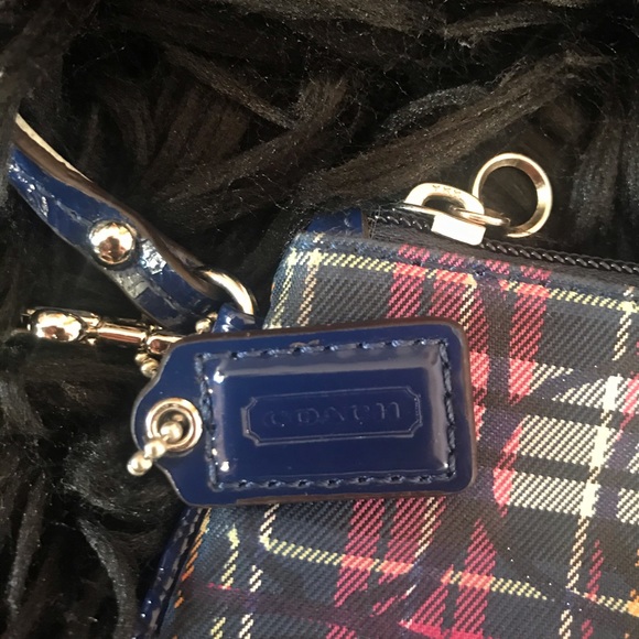 :) 3/$15 Coach Wristlet - Picture 2 of 4